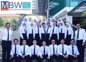 Mahasiswa Baru Prodi Manajemen Bisnis Pariwisata 2016